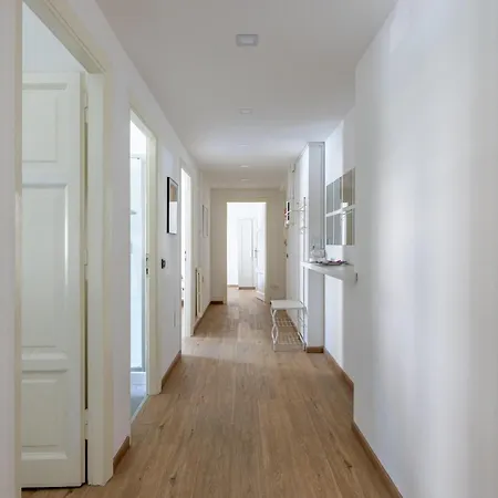 Casa Emma, Aurelio アパート *