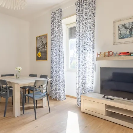 Casa Emma, Aurelio * Roma